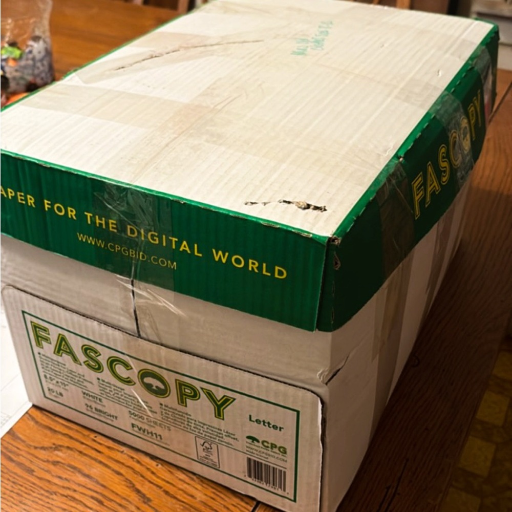 Box of Girls clothes, pajamas, boutique outfits. Great condition, some brand new